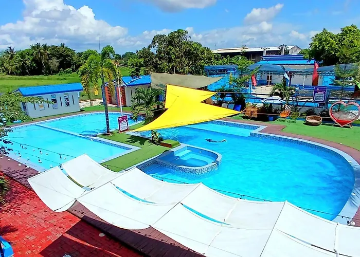 Summit Resort And Sports Hub